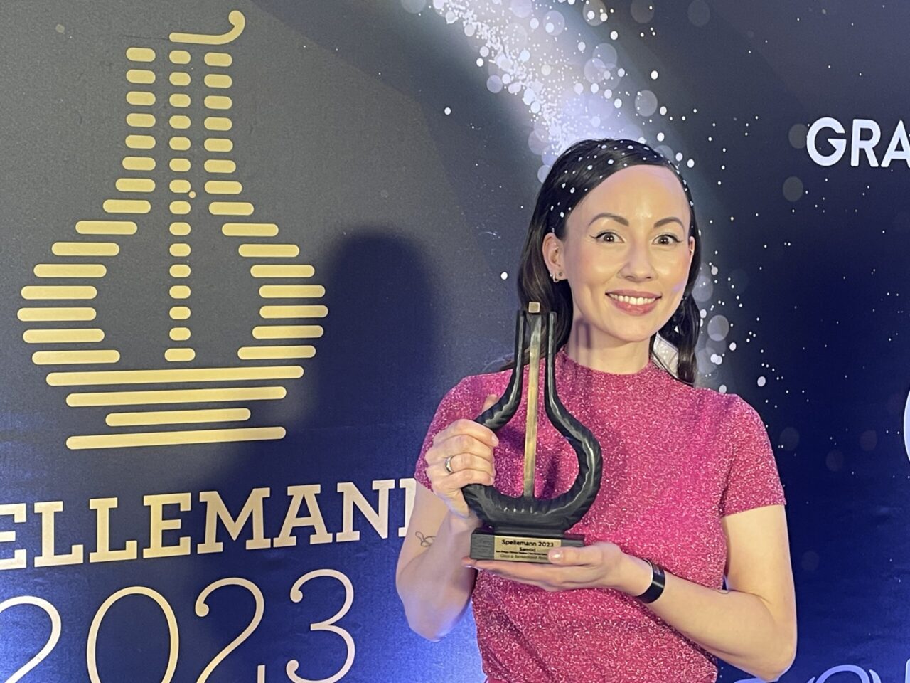 Sara Övinge – Spellemann samtid