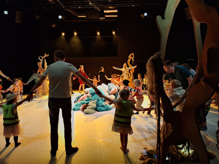 Okohelter STICKY KTS 01939 Foto Kloden teater