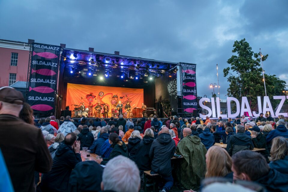 Sildajazz 2024 – Bo Kaspers Orkester på Rådhusplassen