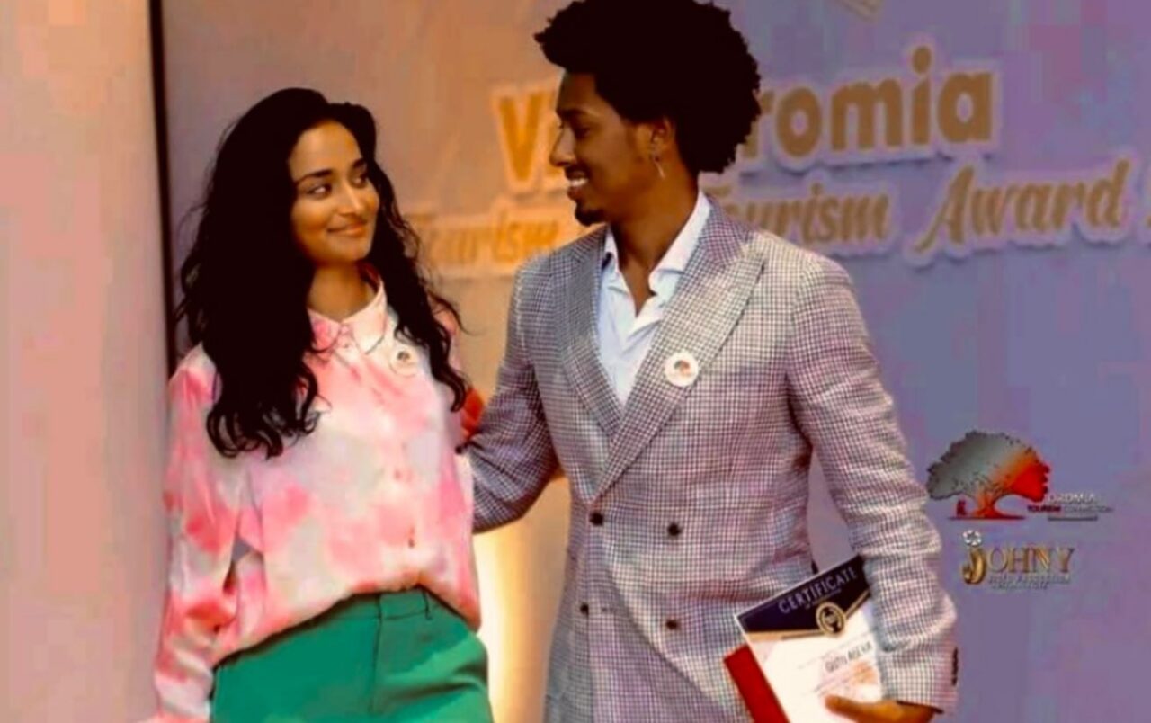 Mira Thiruchelvam og Gutu Abera