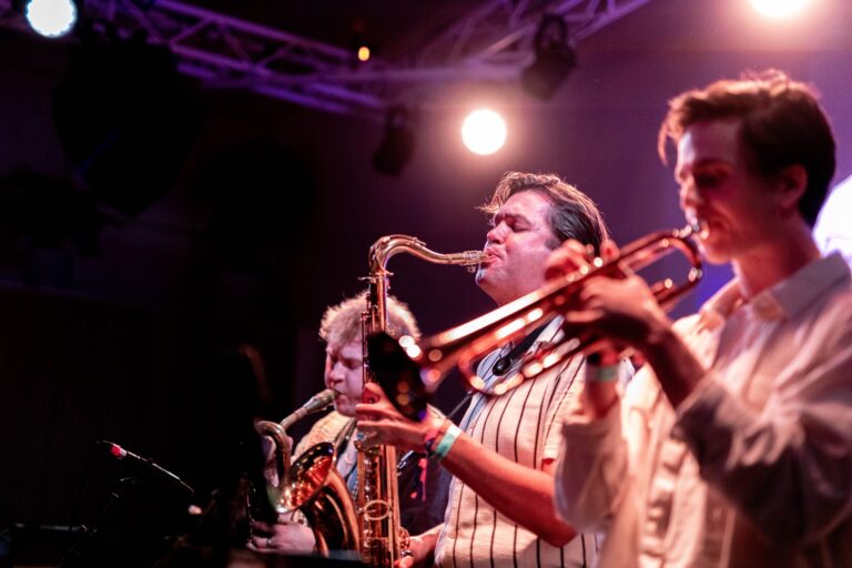 Ballade jazz: Ein betre stad