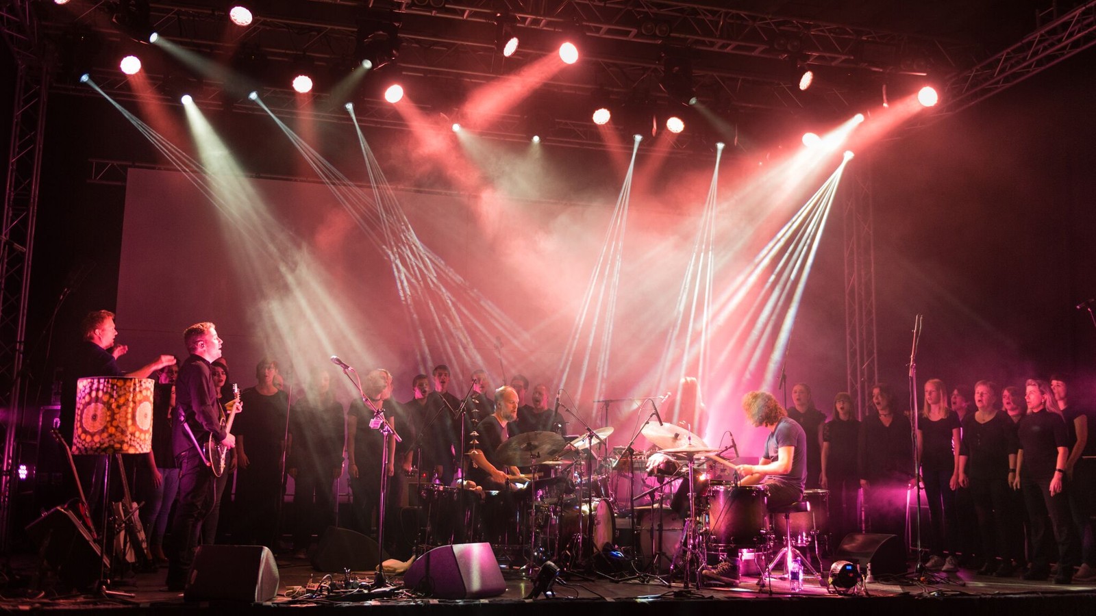 Varangerfestivalen satser større på ungdommen enn noen gang. Her fra åpningen av Varangerfestivalen 2017.