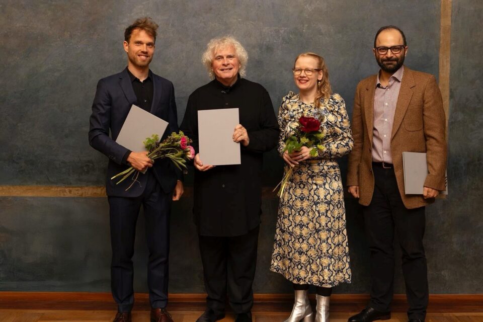 Sir Simon Rattle og komponistene