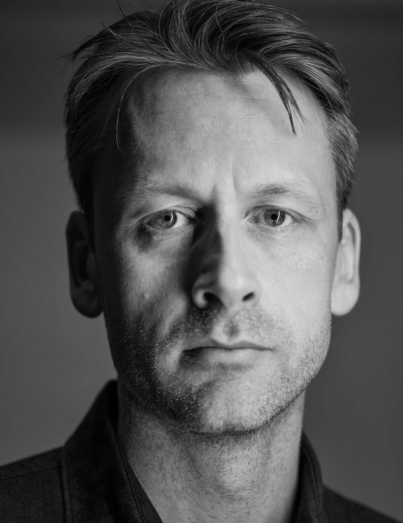 Selv med internasjonal suksess, er Haugen tydelig på at Norge mangler både utdanning og infrastruktur for spillkomponister.