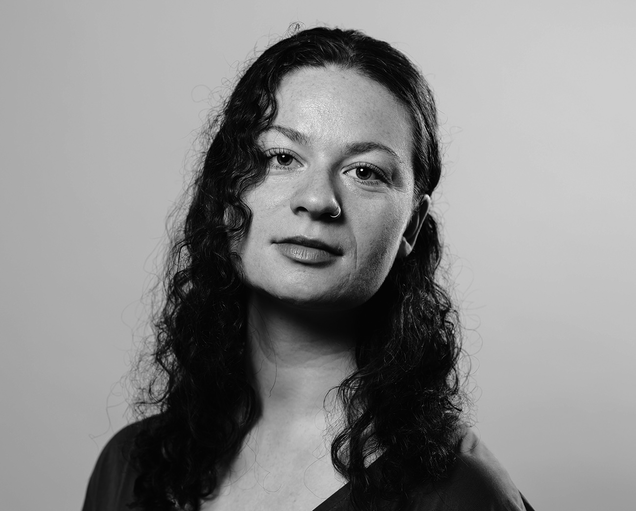 Musikkjournalistikk må utfordre, ikke bare formidle, mener musikkjournalist Frida Fiflet.