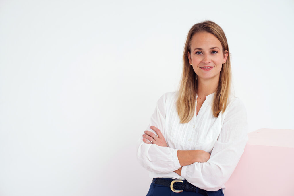 Maren Ørstavik er kritiker og forfatter.