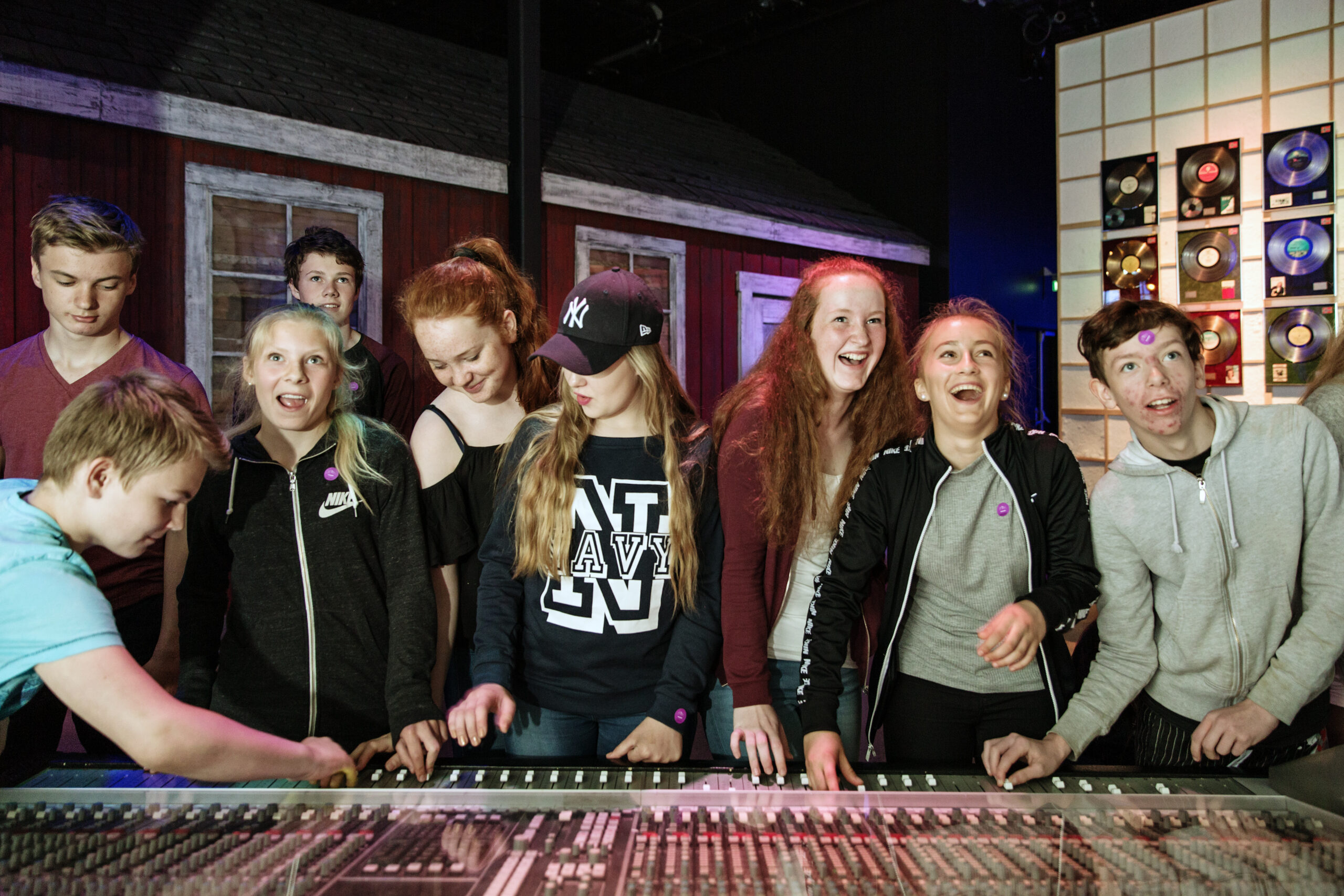 Rockheim er et kulturelt knutepunkt for norsk populærmusikk. Nå søker de musikkfans i utviklingen av ny utstilling.