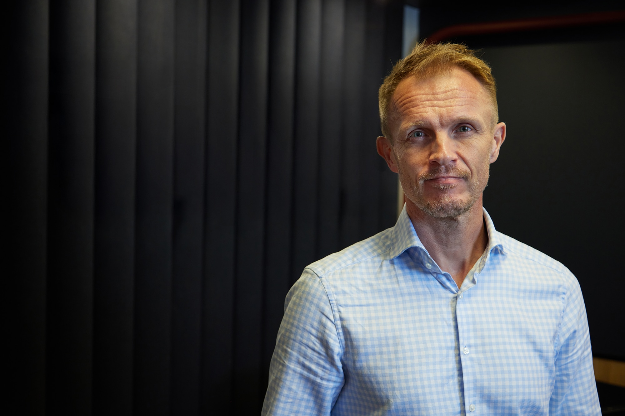 Warner, Sony og Universal har inngått KI-avtaler: Hva betyr det for norske musikere?