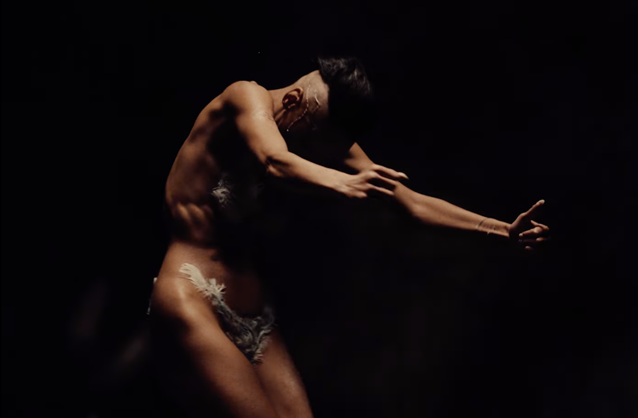 Stillbilde fra videoen «Consider Me Venus» av Sei Selina