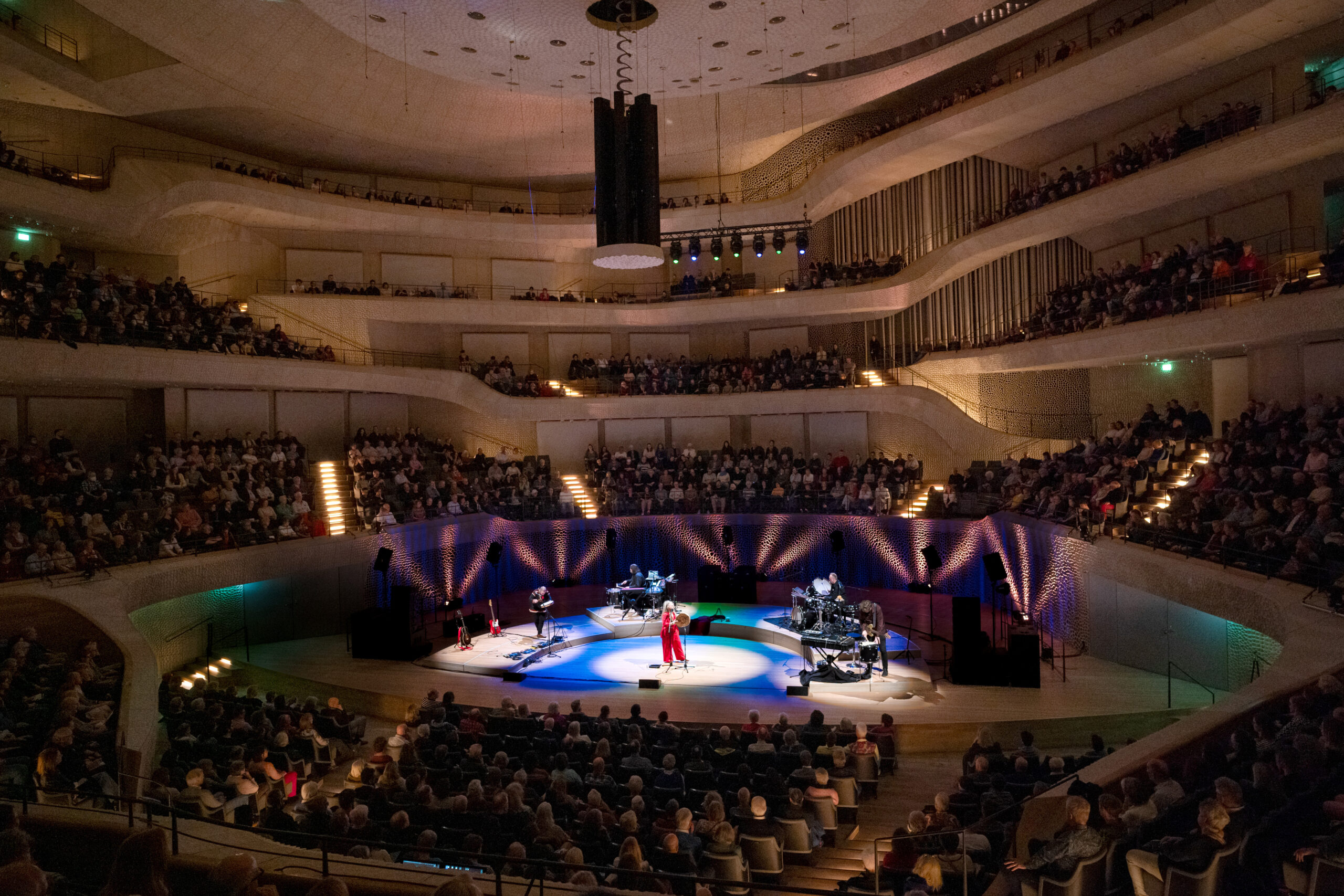 28.2.2026: Elbphilharmonie Großer Saal / Mari Boine