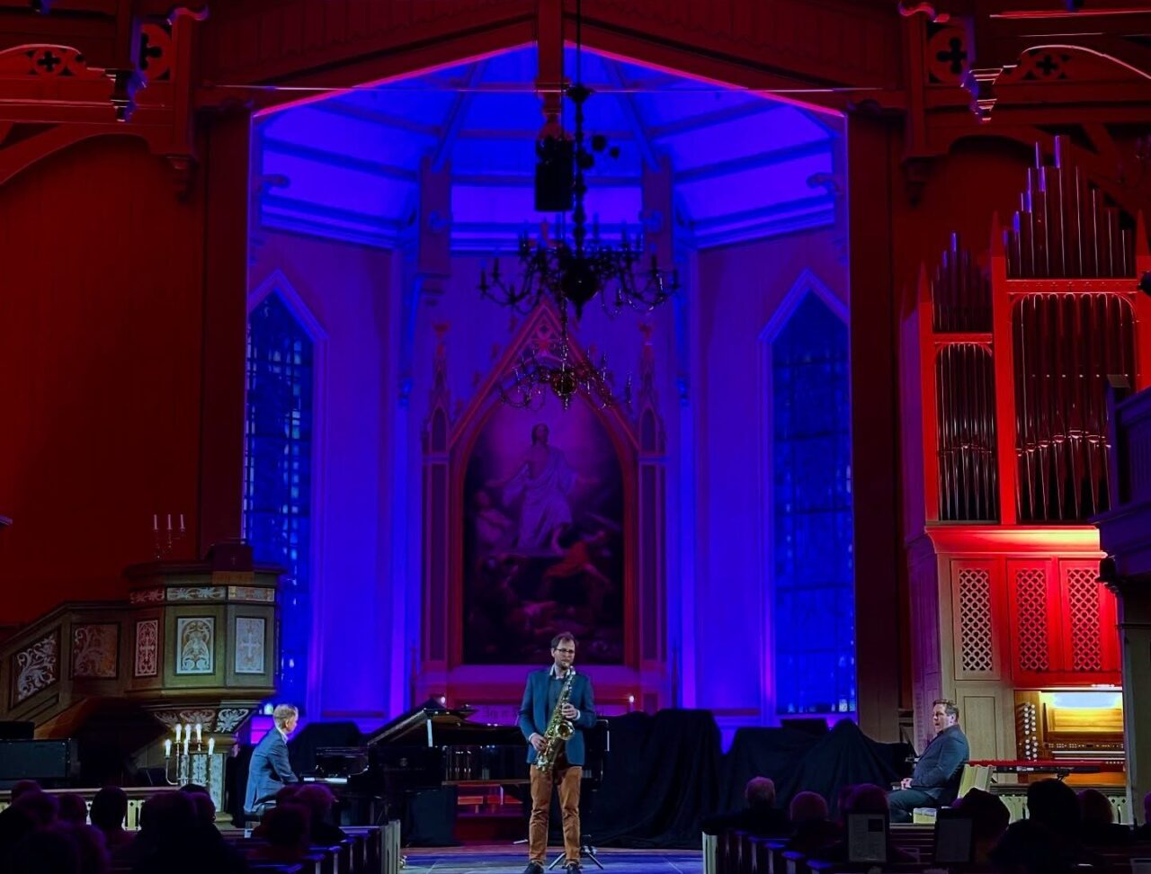 Midnattskonsertene Ola Rokkones foto Tromsø domkirke