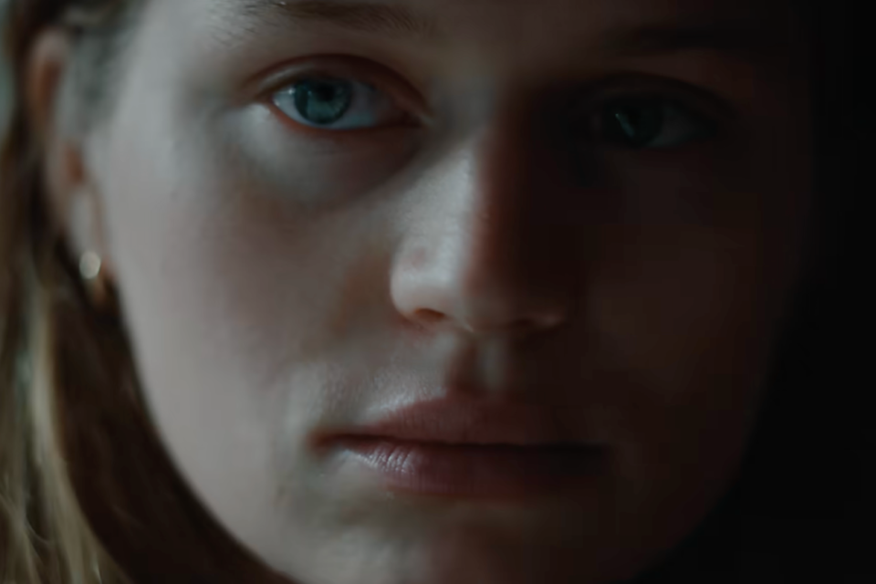 Stillbilde fra musikkvideo, artist Girl in red